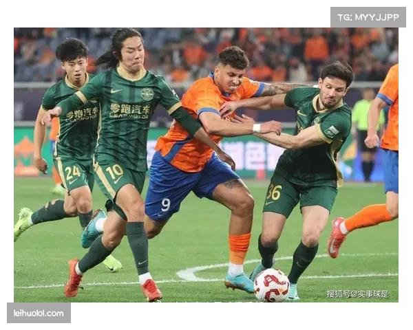 山东泰山对上海海港强强对话,三叉戟进攻与防线组织对抗